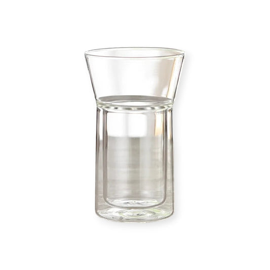 Tasse élégante à double paroi en verre, avec un design moderne et cylindre évasé de 330ml, idéal pour maintenir les boissons chaudes ou froides. Parfait pour les cadeaux ou comme un ajout sophistiqué pour votre collection de vaisselle.