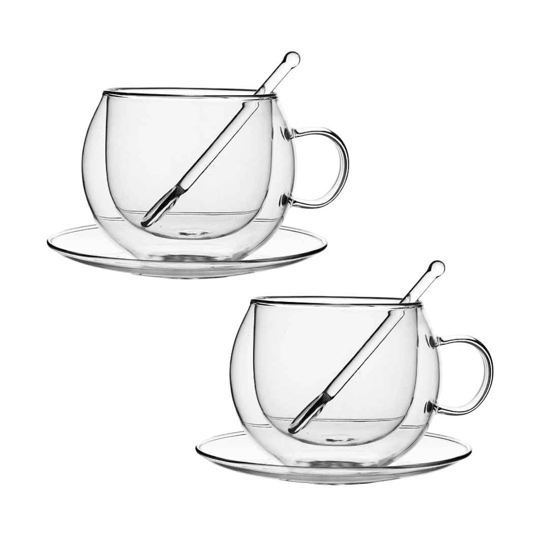 Lot de 2 tasses double paroi en verre de 250ml avec soucoupe et cuiller, idéales pour garder votre café ou thé chaud plus longtemps. Ces tasses élégantes sont parfaites pour la maison ou le bureau.