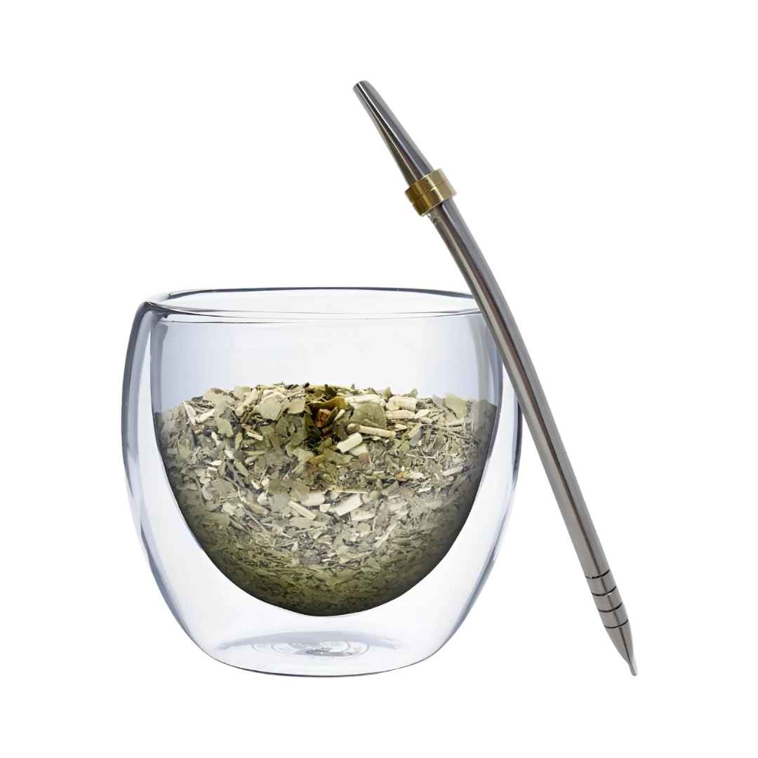 Tasse en verre double paroi avec bombilla, idéale pour déguster le maté dans une calebasse écologique.